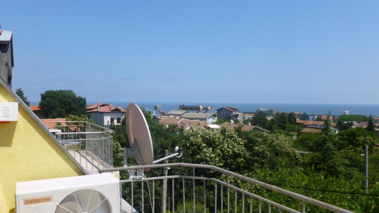 Вила Костадинов Varna Exterior foto