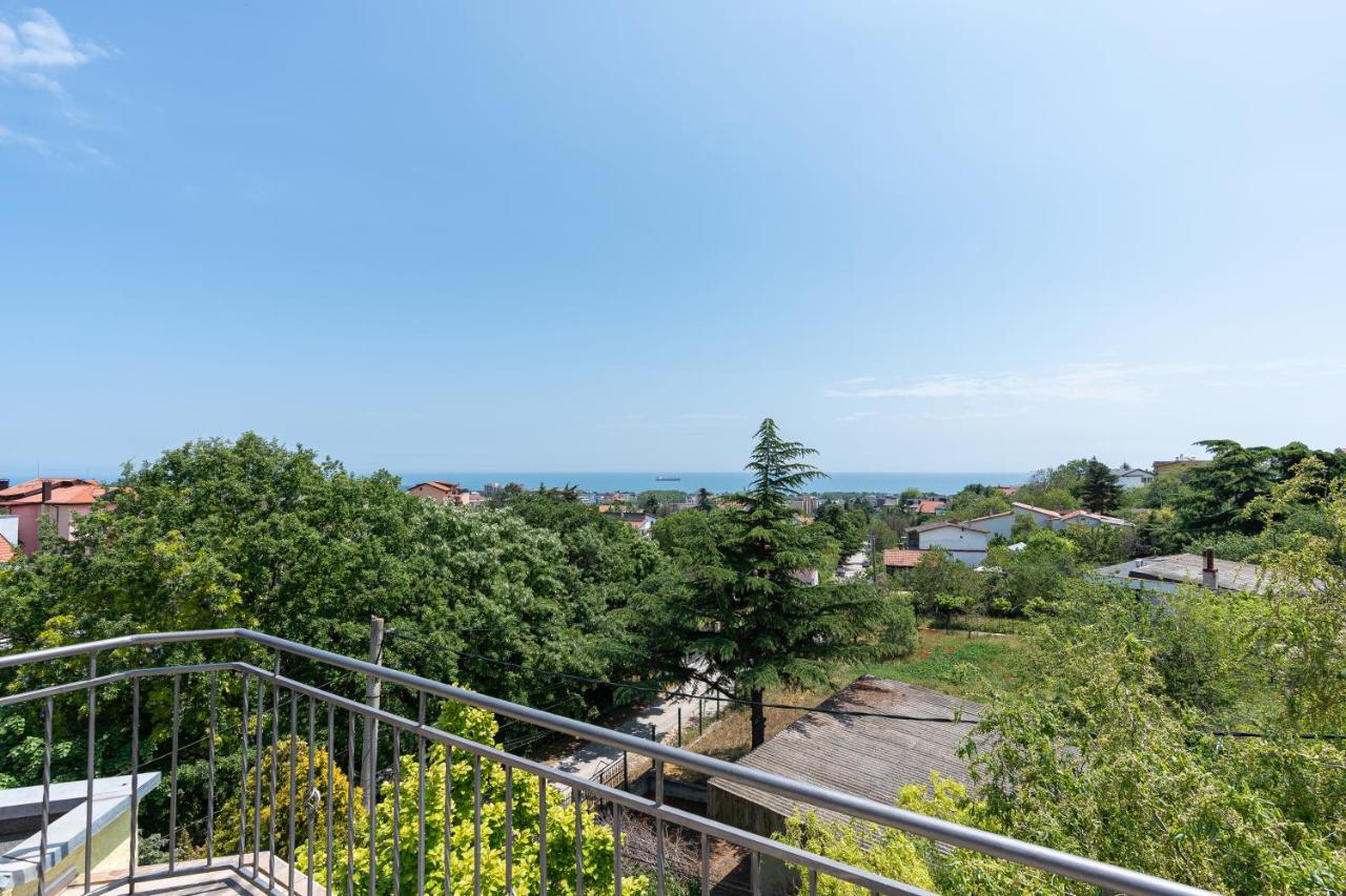 Вила Костадинов Varna Exterior foto
